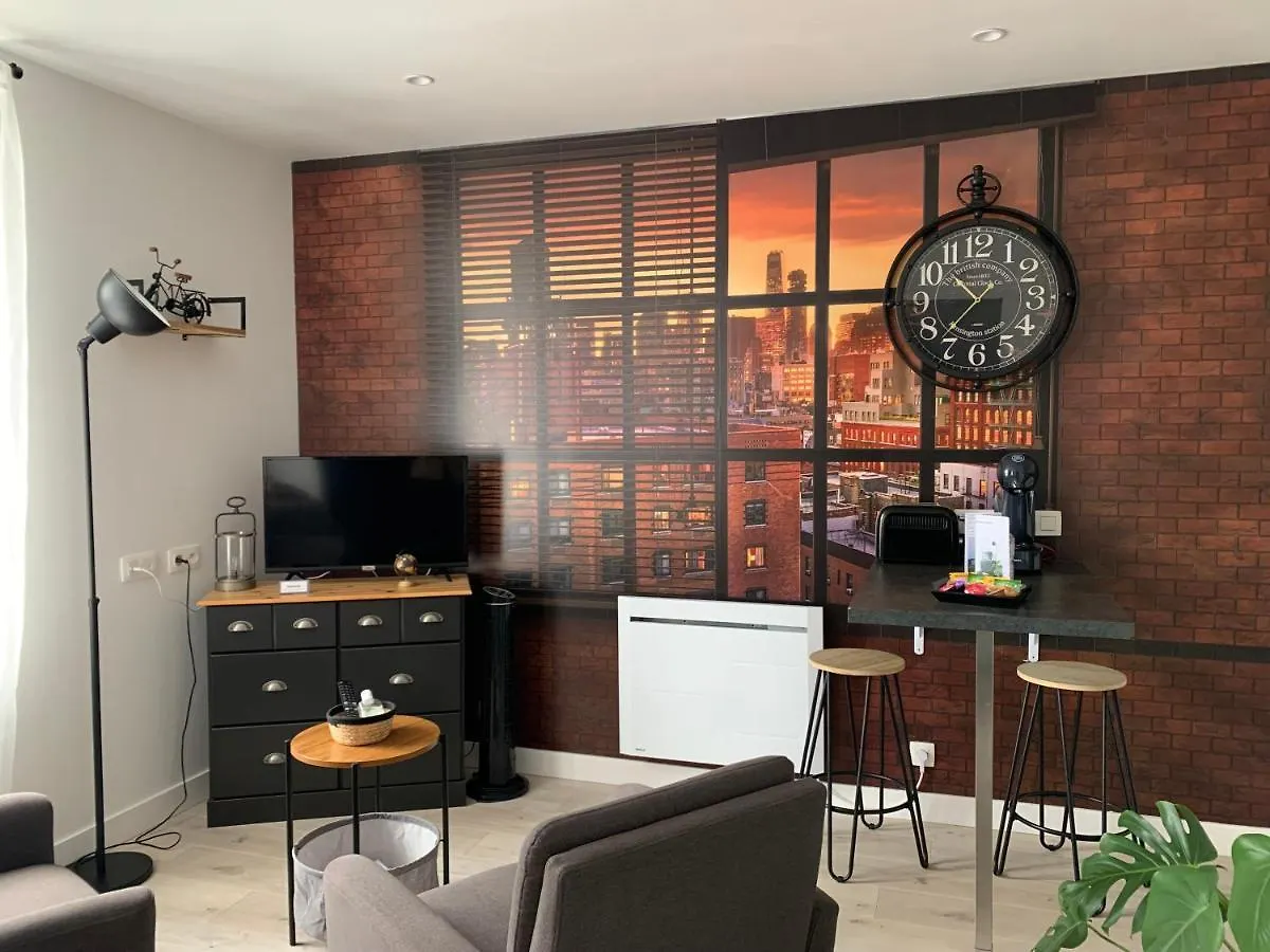 Apartamento Le Petit Loft - Studio - Wifi - Coeur De Ville - Parking Pont-lʼAbbé